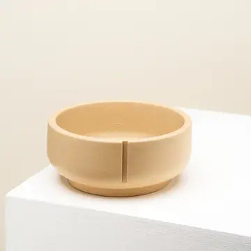 Petite gamelle chien chat beige design - Pour eau ou croquettes - Base stable antidérapante - CasualPets