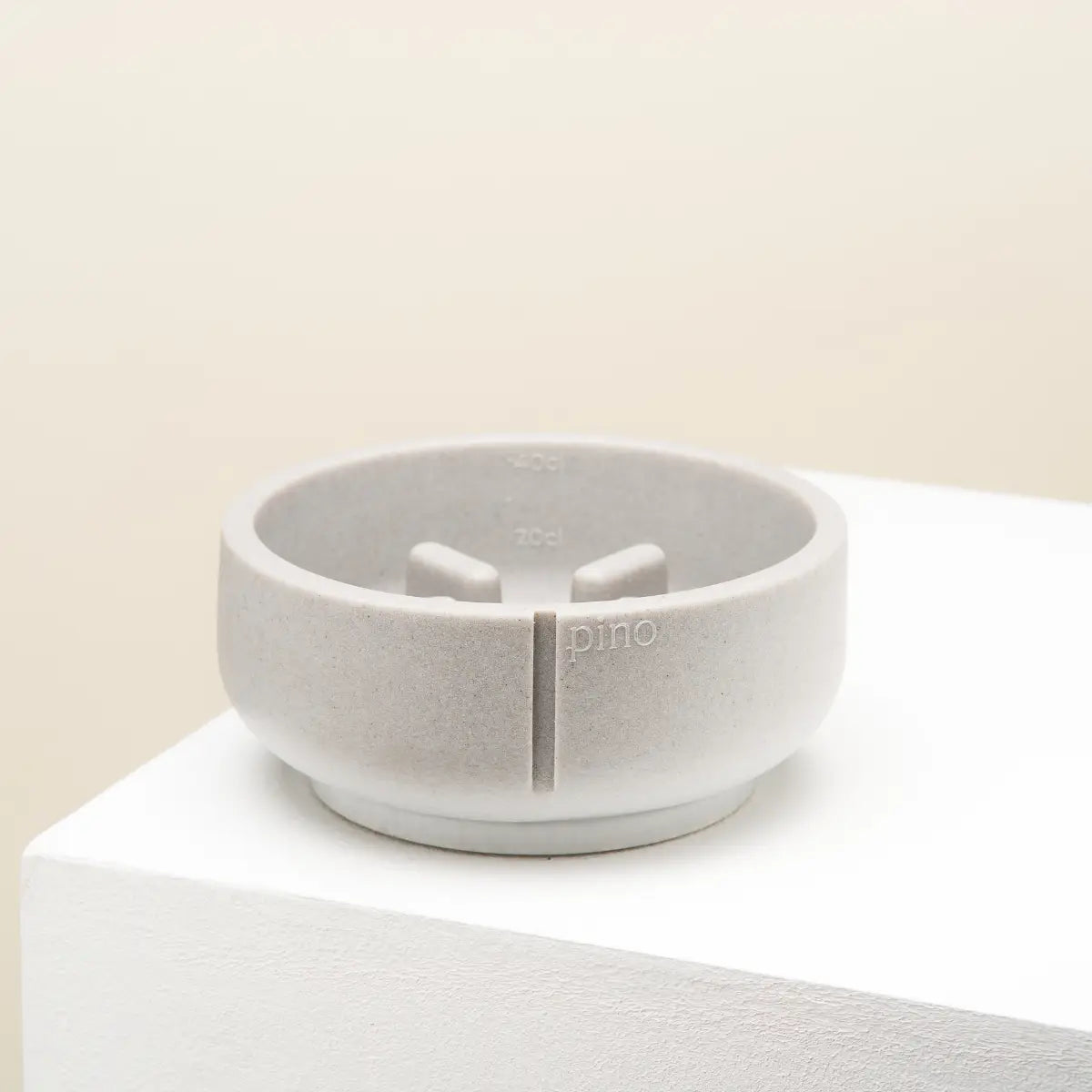 gamelle anti glouton pour chien grise avec obstacles ralentisseurs - Améliore la digestion et réduit ballonnements - CasualPets